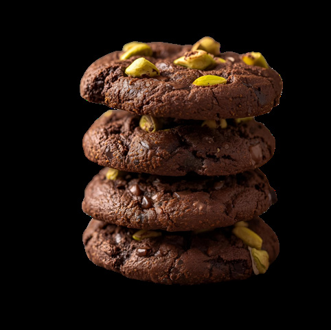 Dark chocolate cookies with pistachio toppings